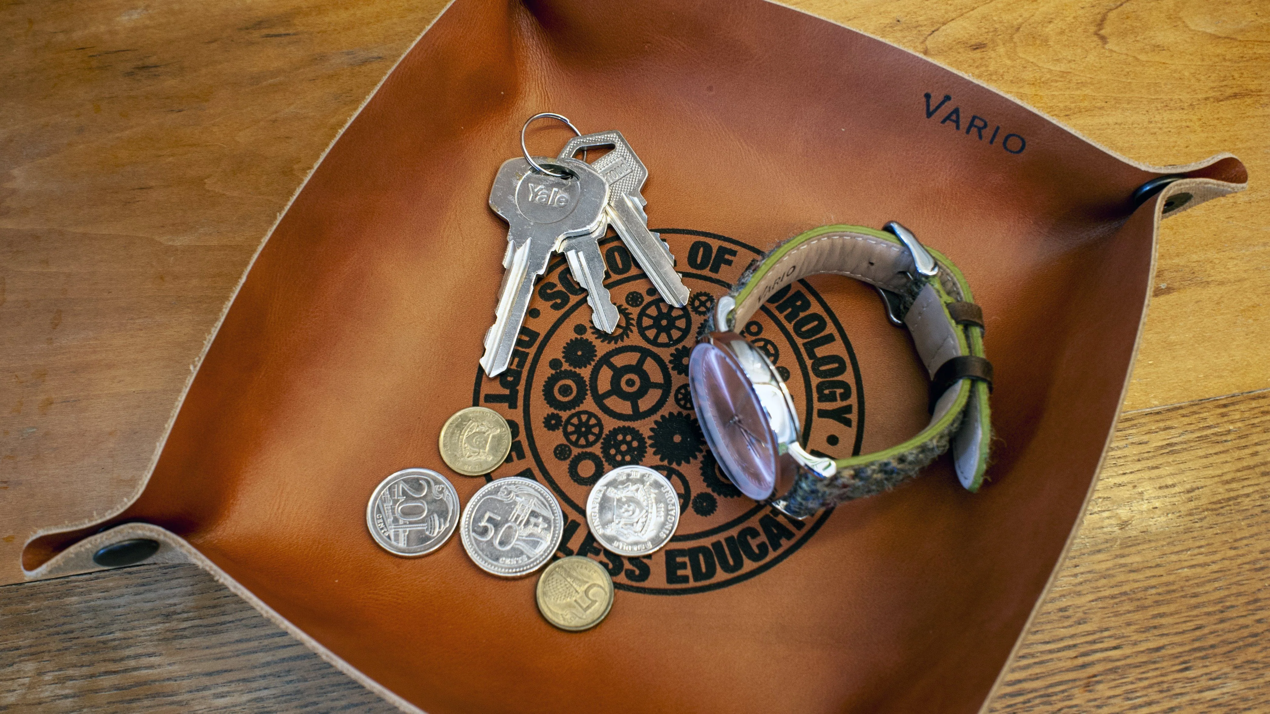 Belarusian Caramel Brown Leather Valet Tray (School of Horology) for Watch, Keys, Accessories - Image 3