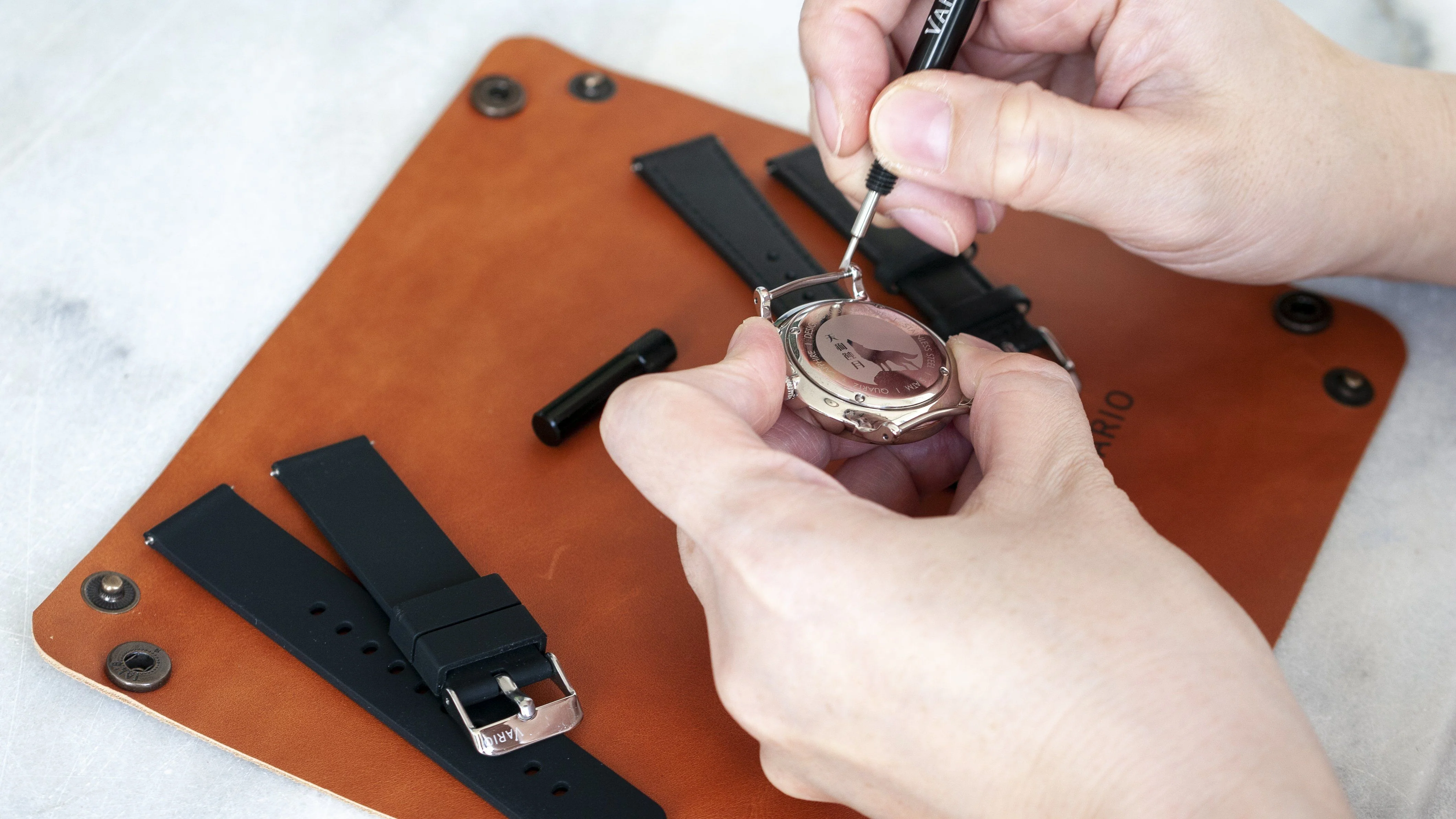 Belarusian Caramel Brown Leather Valet Tray (School of Horology) for Watch, Keys, Accessories - Image 6