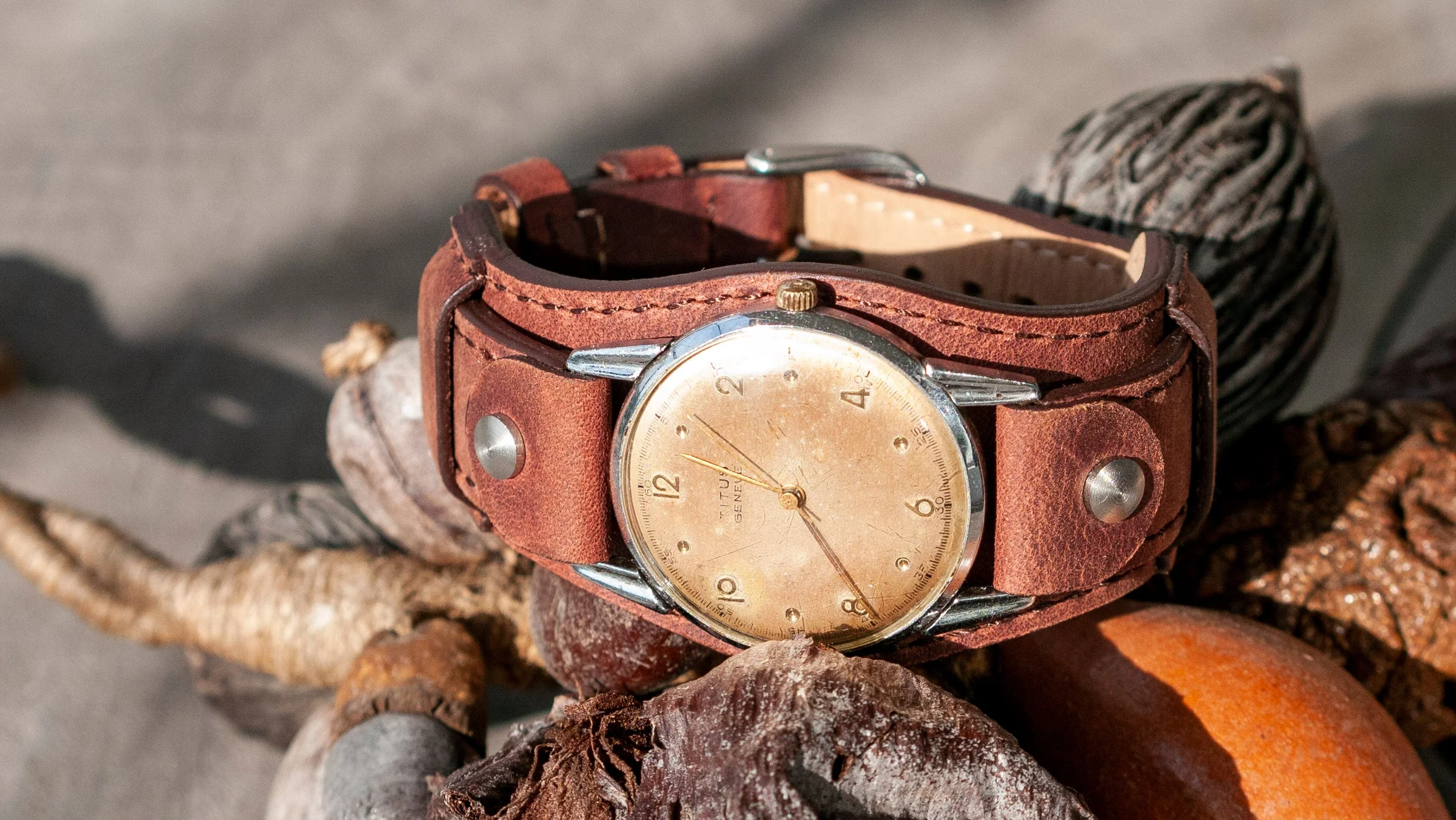Crazy Horse Cinnamon Brown Bund Watch Strap - Image 3