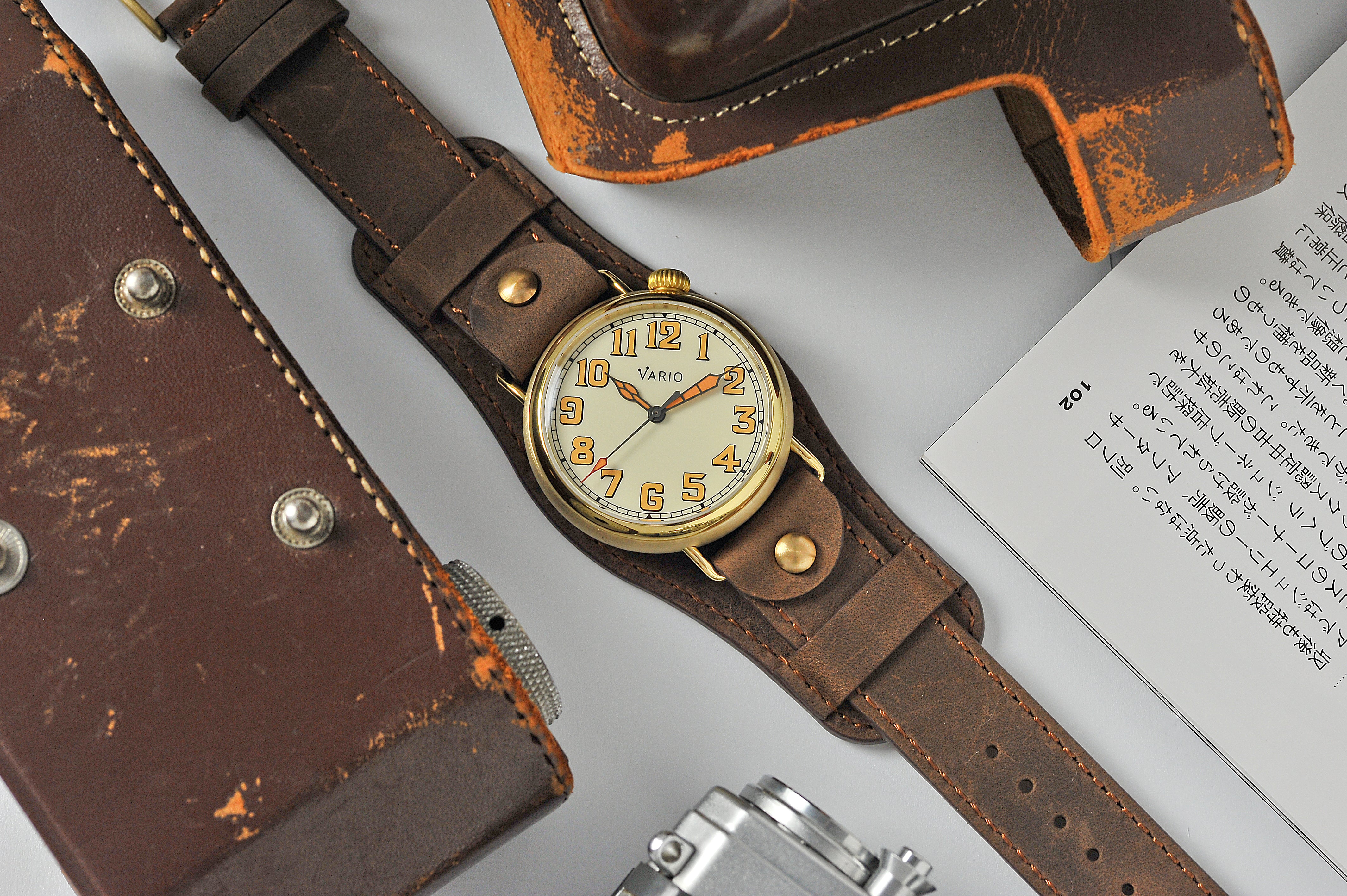 Vario 1918 Pilot Brass Cream Dial with Orange Lume Watch - Image 3