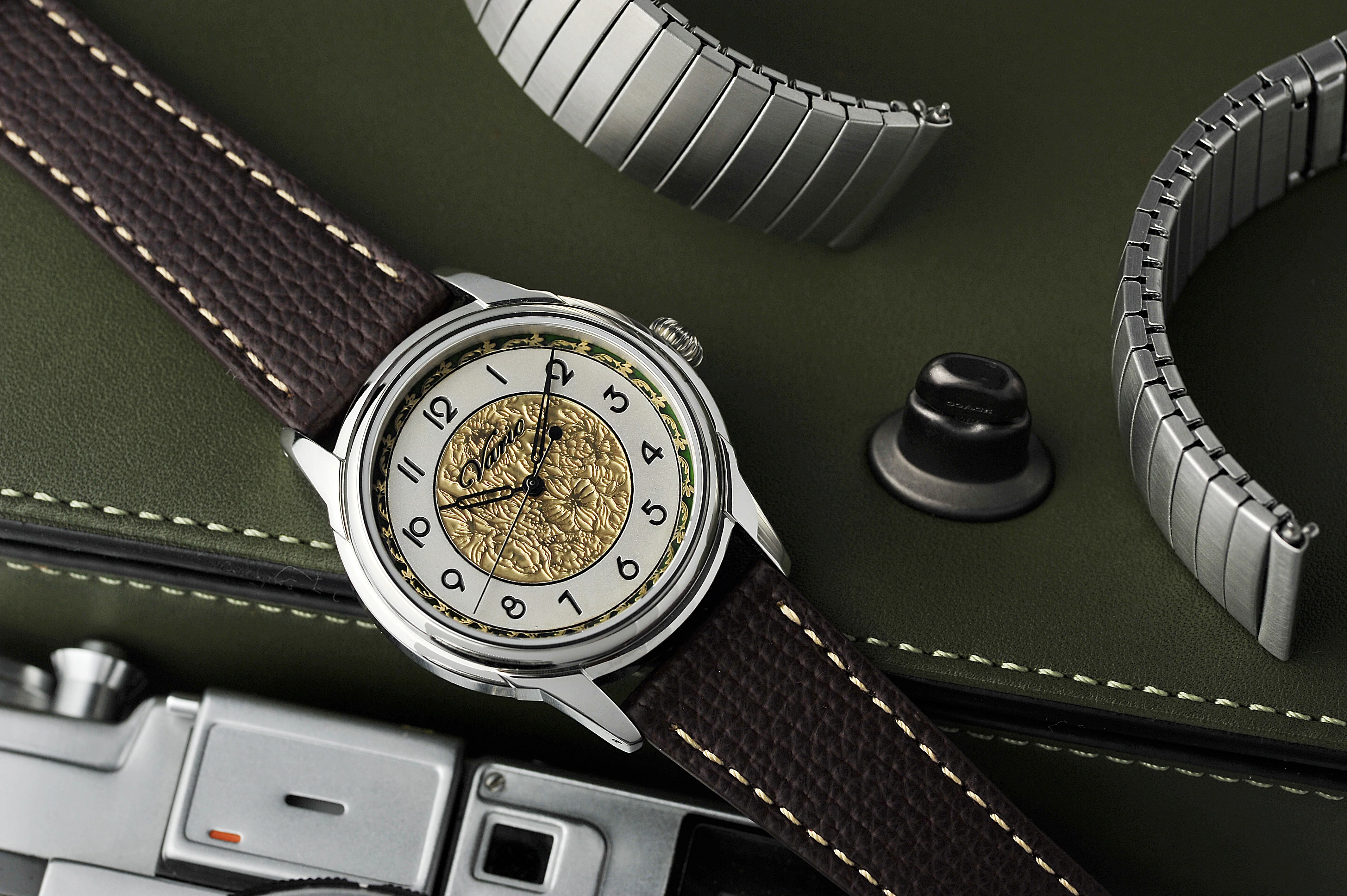 Vario Empire Art Nouveau Outer Green Handwound Dress Watch - Image 3