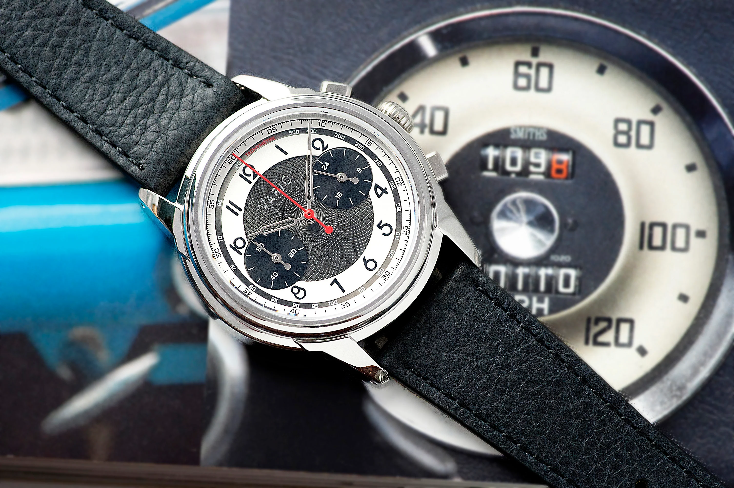 Vario Empire Black Tuxedo Tachymètre Chronograph Watch - Image 2