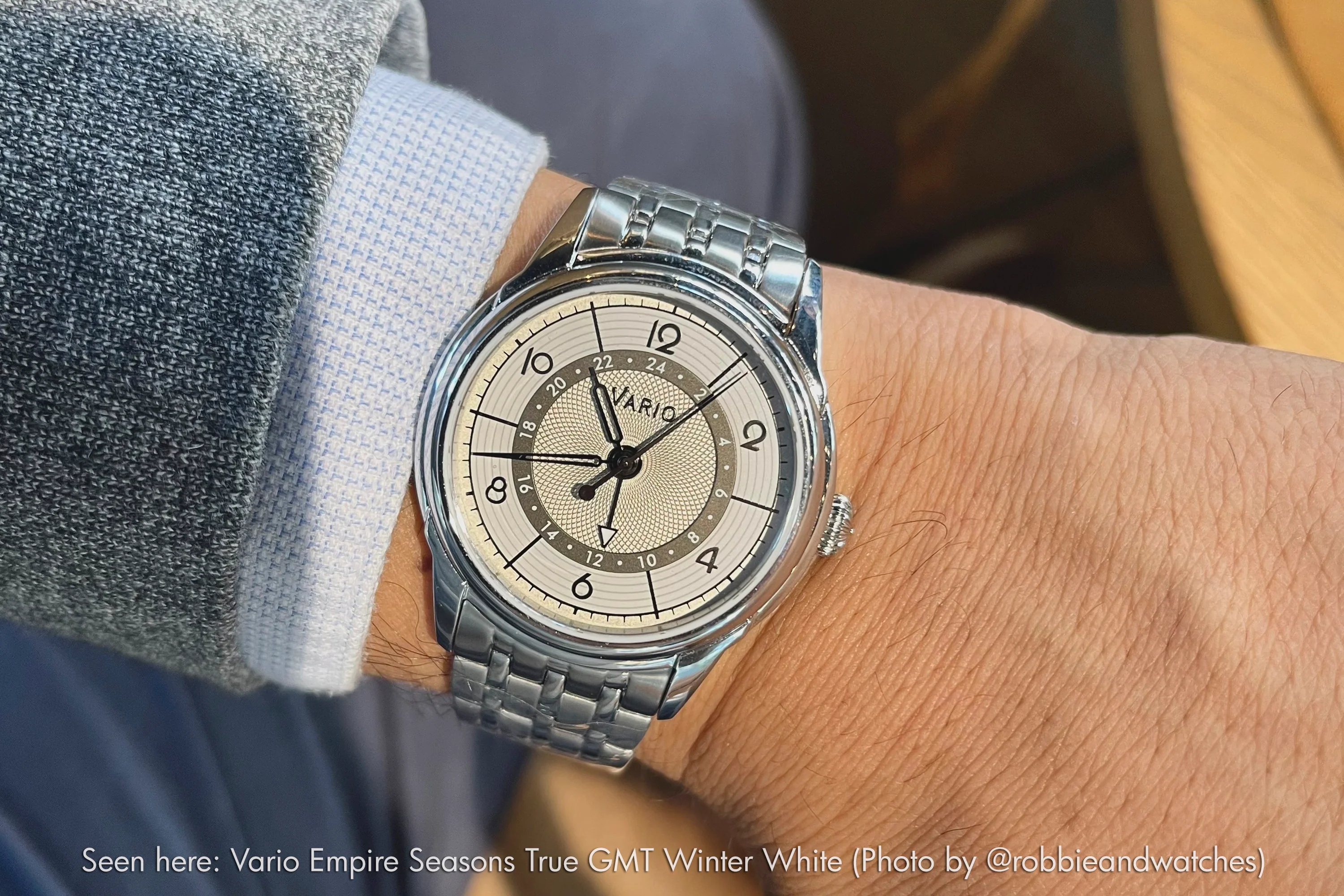 Vario Empire Seasons True GMT Autumn Salmon Automatic Dress Watch - Image 9