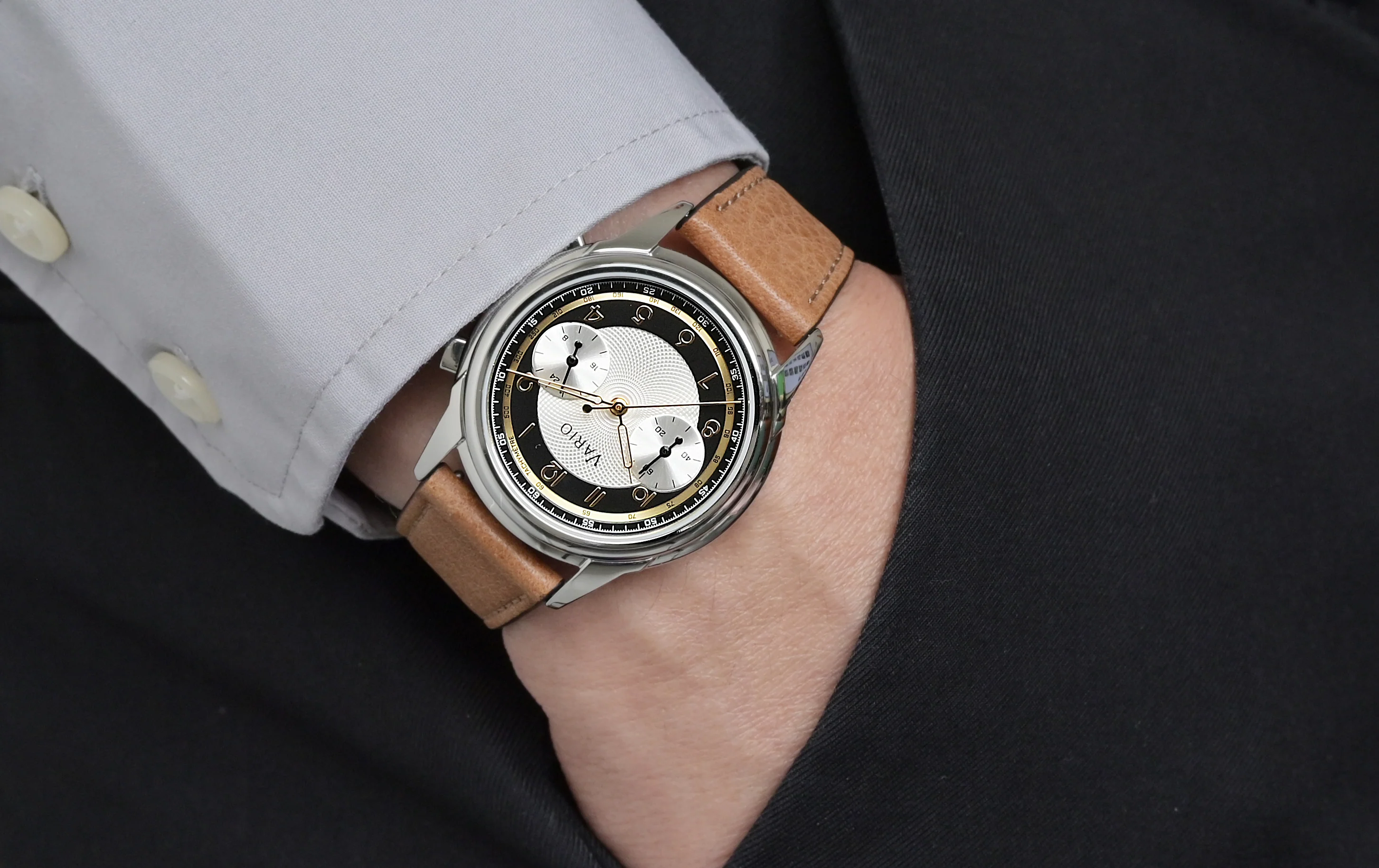 Vario Empire White Tuxedo Gold Tachymètre Chronograph Watch - Image 4