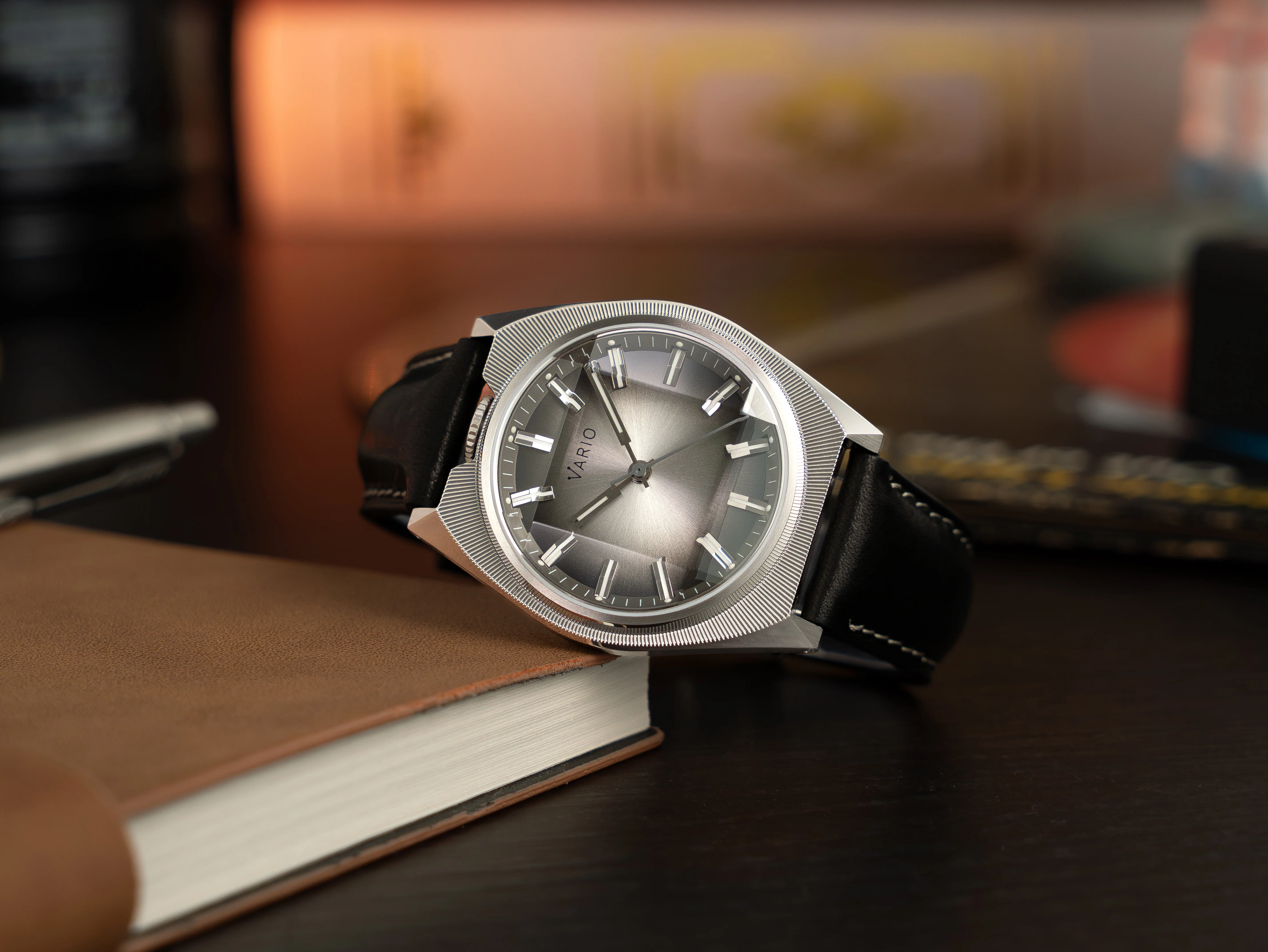 Vario Futurist Watch Sunburst Silver Fume Watch - Image 2