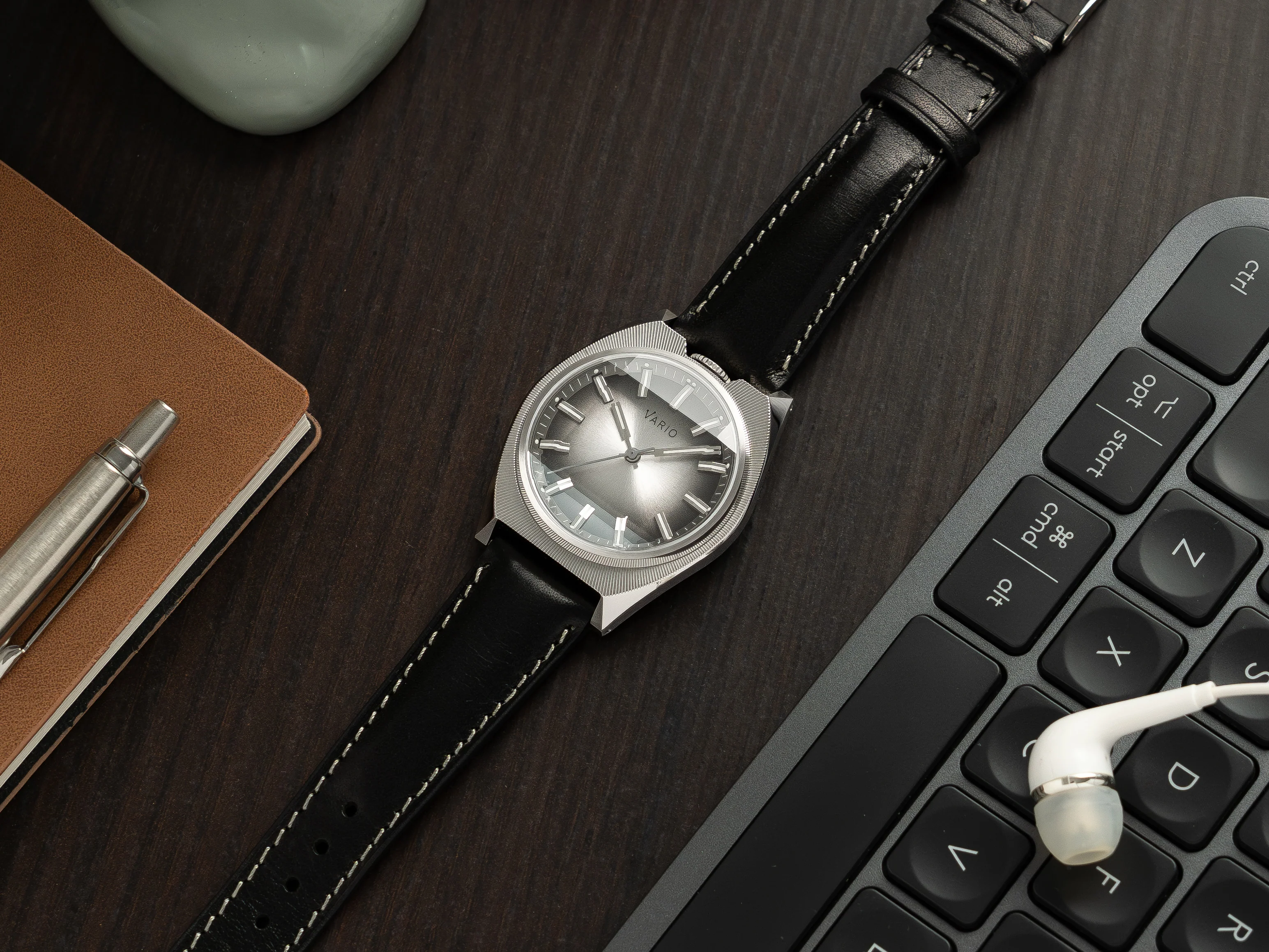 Vario Futurist Watch Sunburst Silver Fume Watch - Image 3