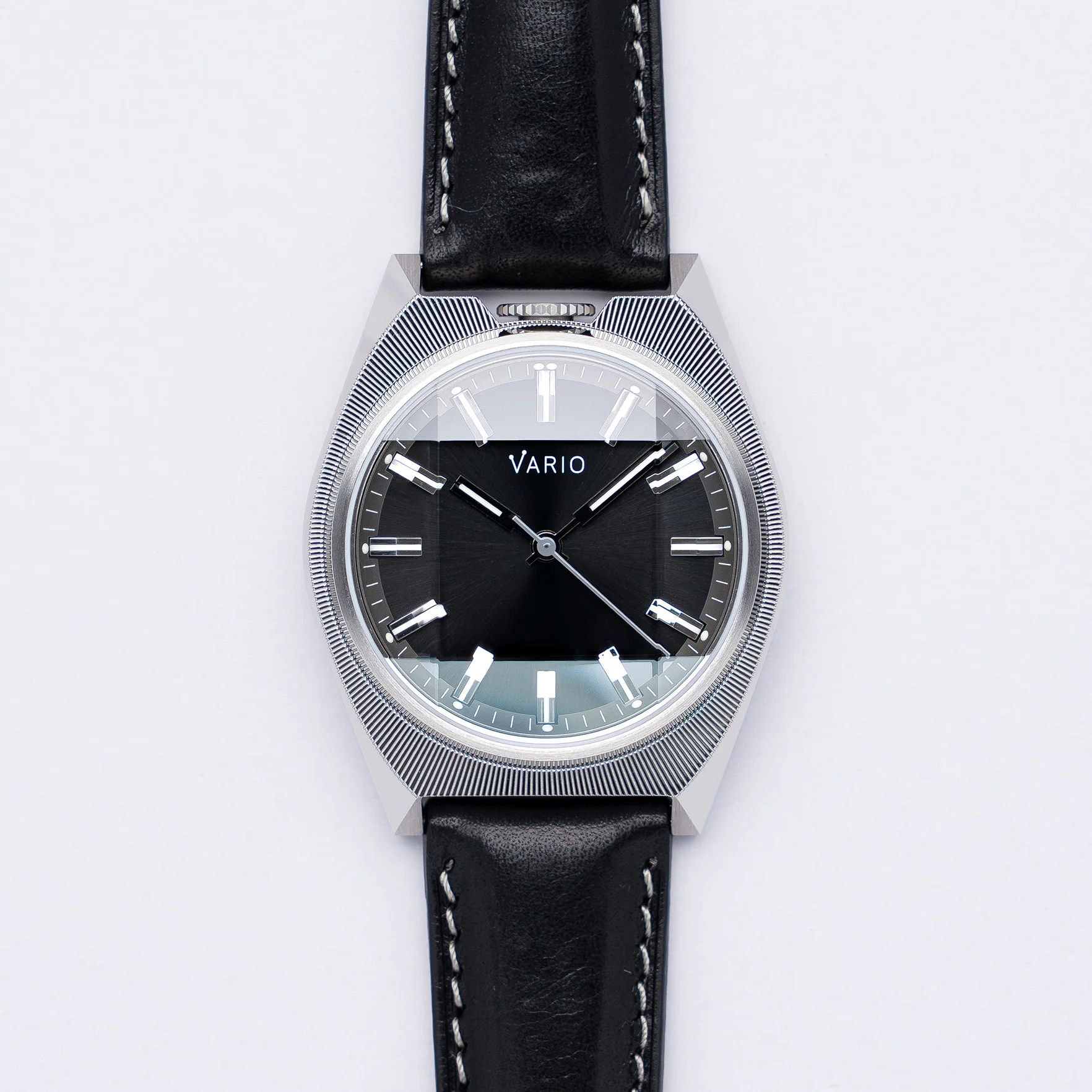 Vario Futurist Watch Sunburst Black Watch