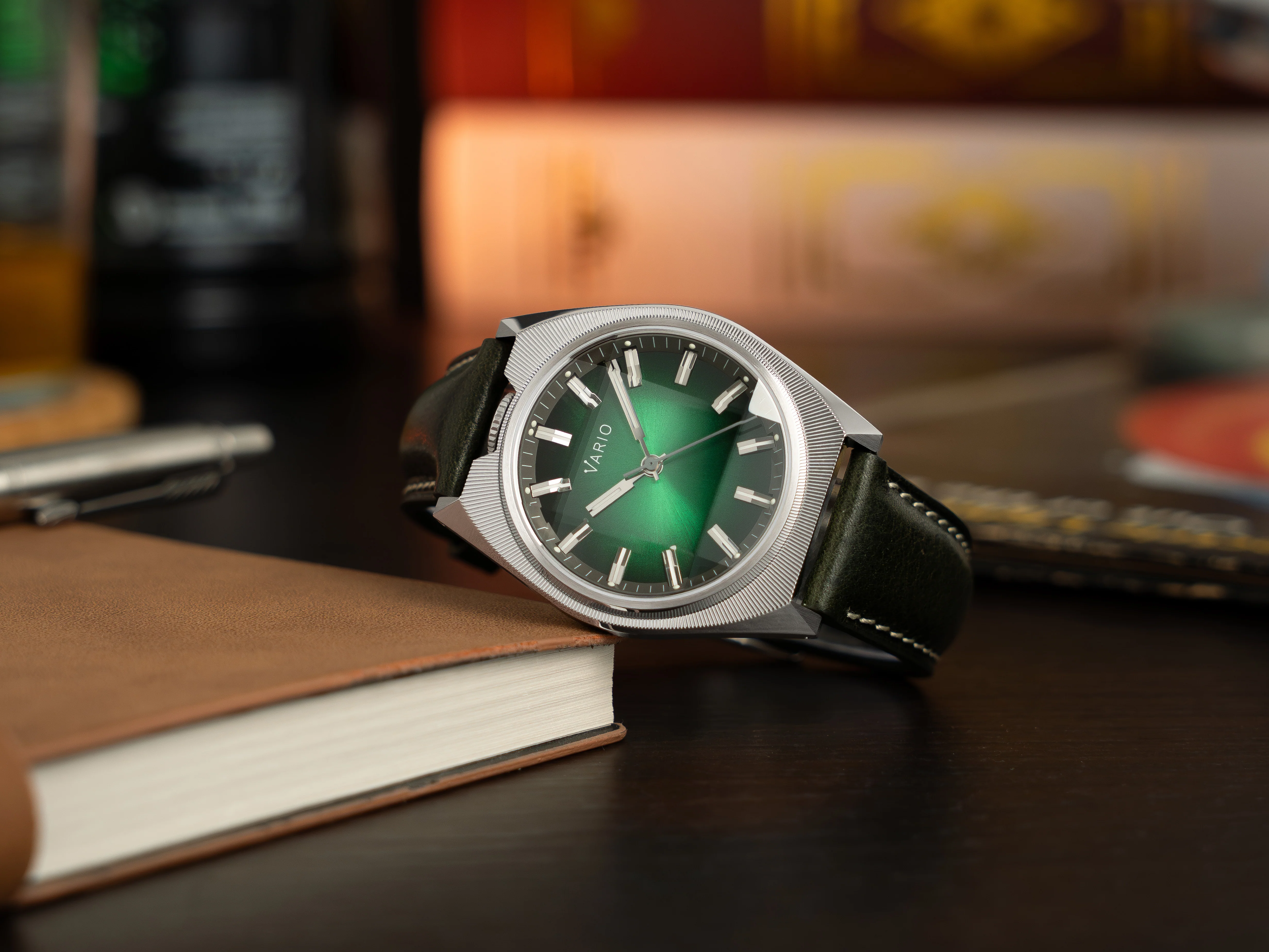 Vario Futurist Watch Sunburst Green Fume Watch - Image 4