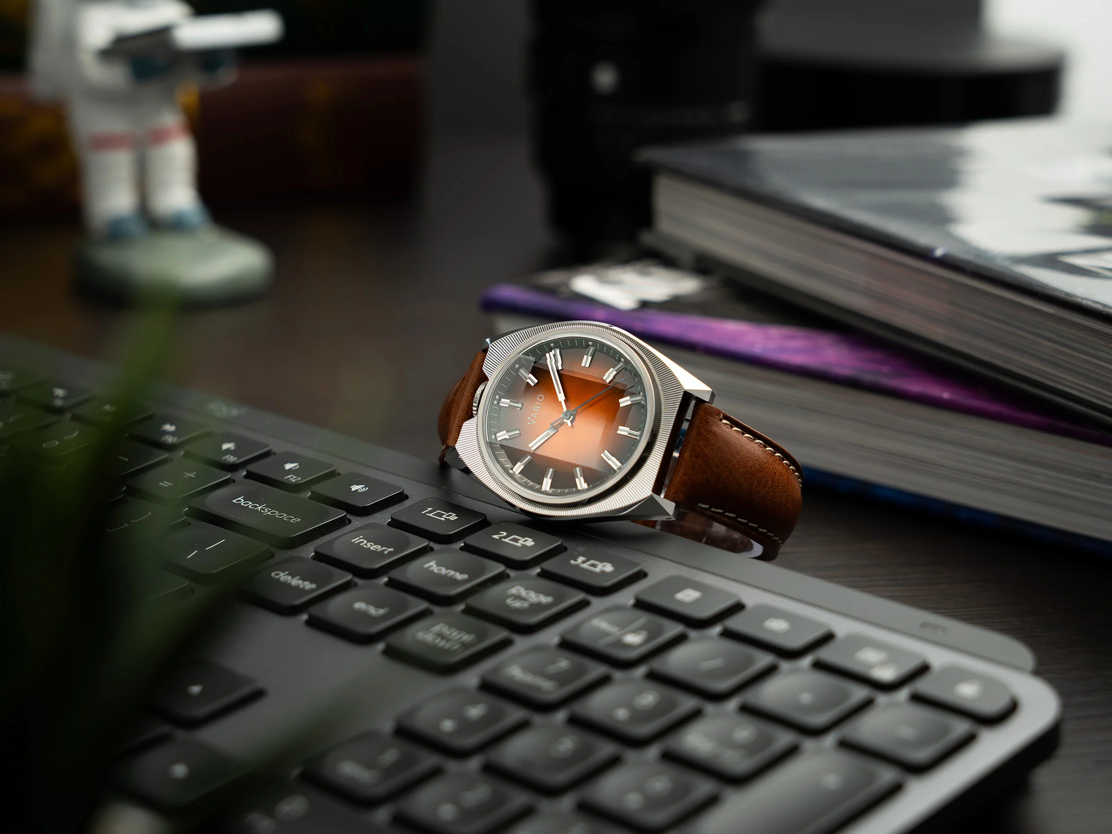 Vario Futurist Watch Sunburst Orange Fume Watch - Image 2