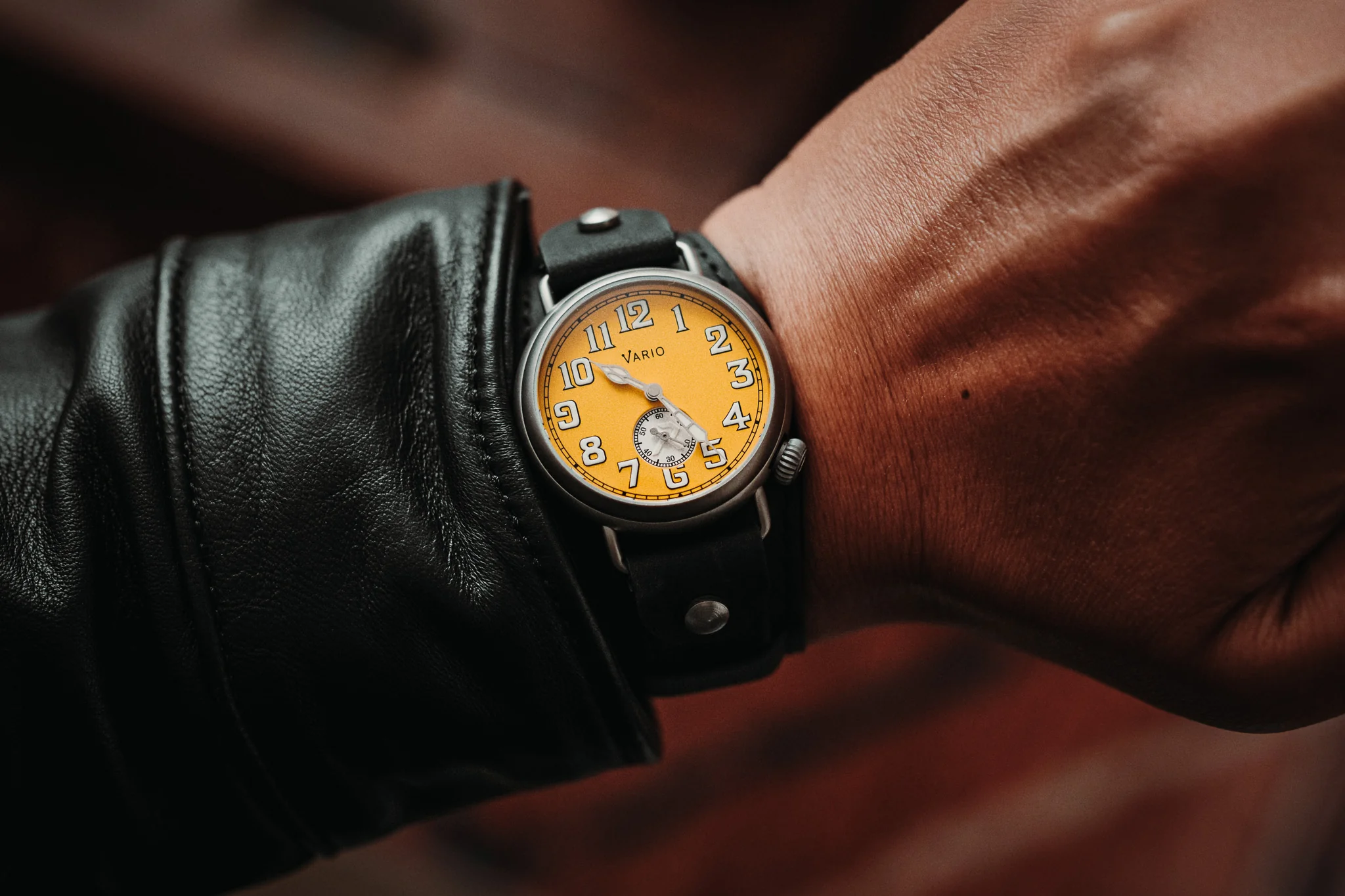 VARIO x RZE UltraHex™ Titanium Trench Medallion Yellow Watch - Image 5