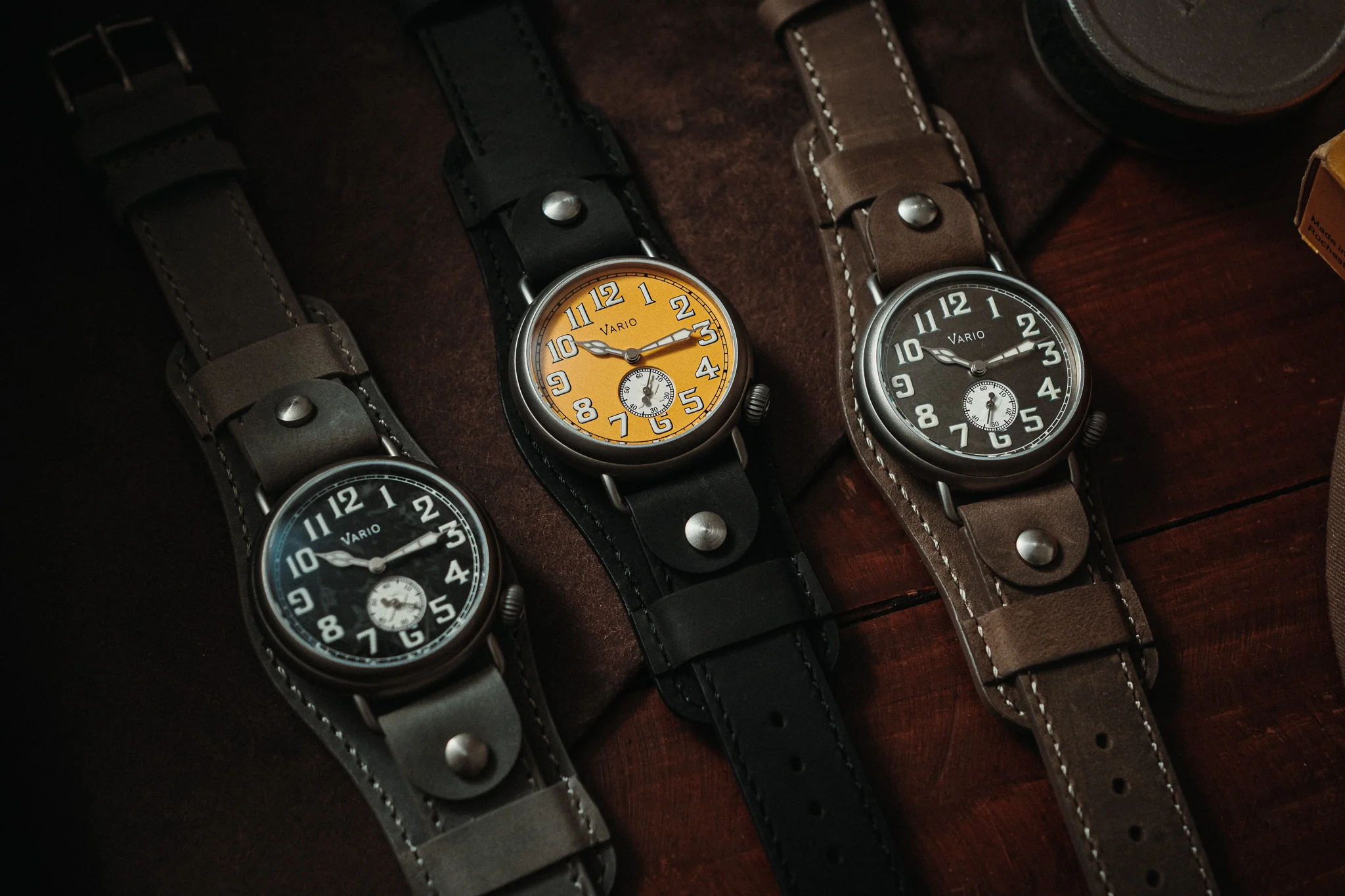 VARIO x RZE UltraHex™ Titanium Trench Medallion Yellow Watch - Image 8