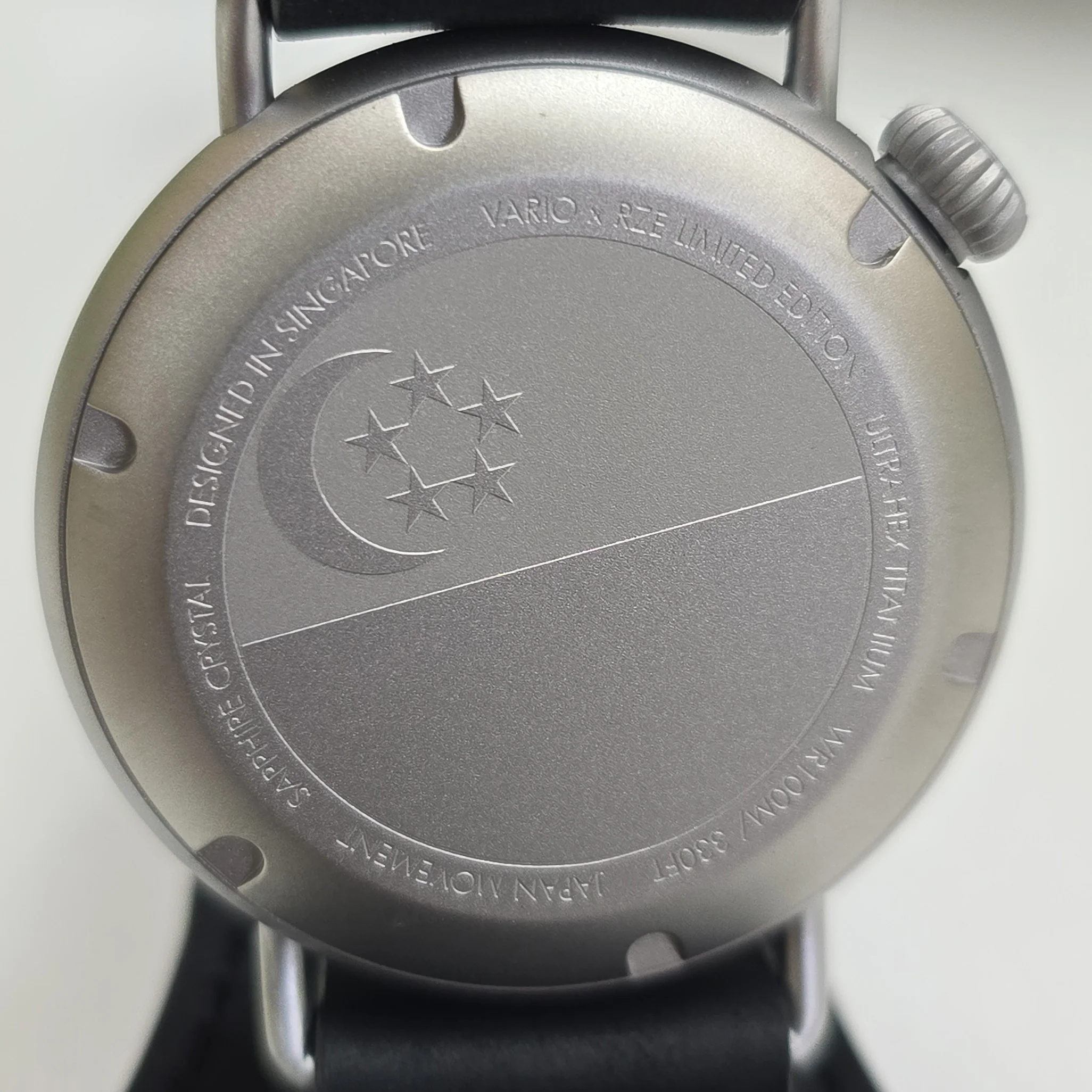 VARIO x RZE UltraHex™ Titanium Trench Medallion Yellow Watch - Image 9