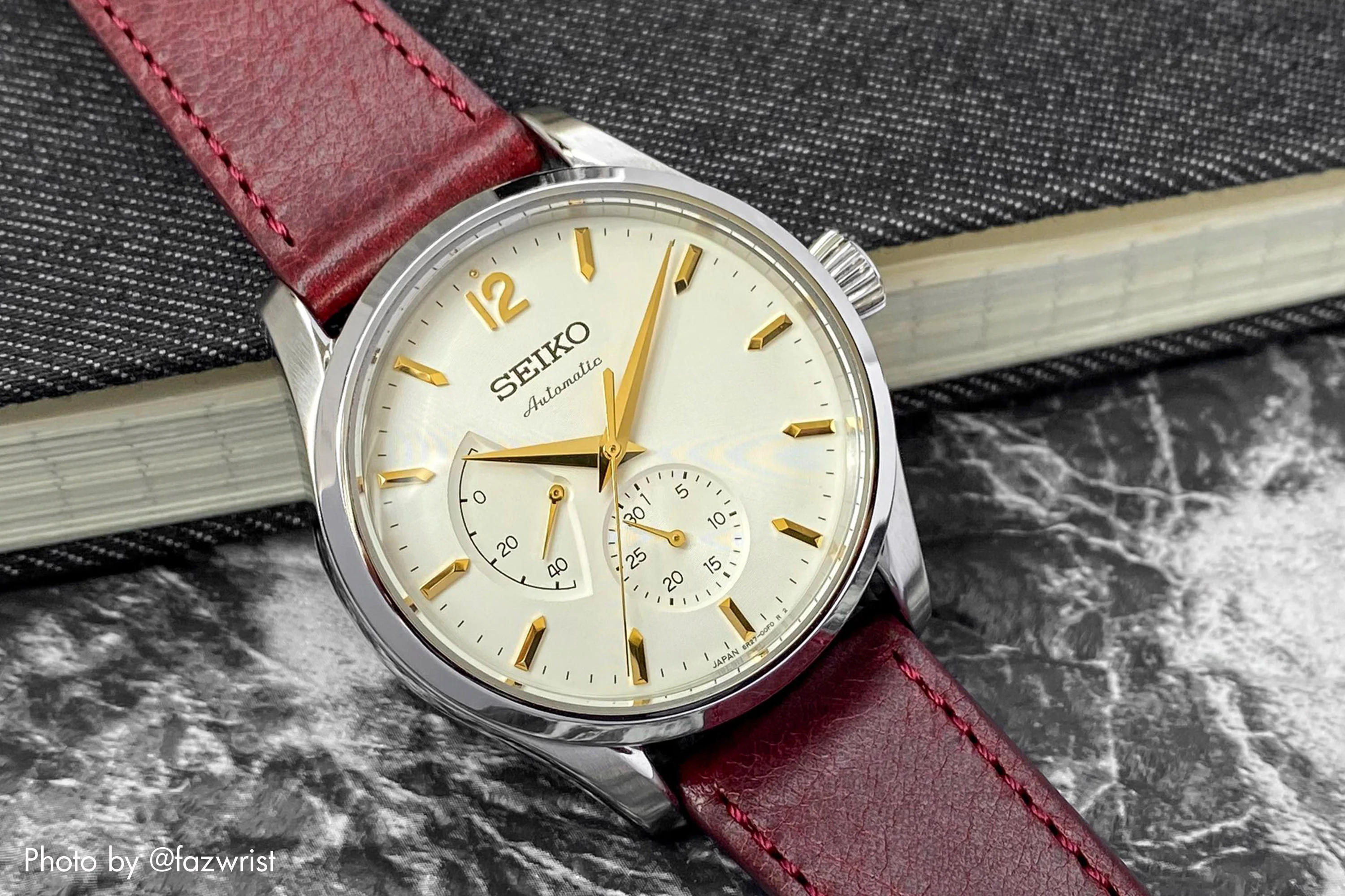 Vintage Veg Tan Italian Leather Garnet Red Watch Strap with Quick Release - Image 4