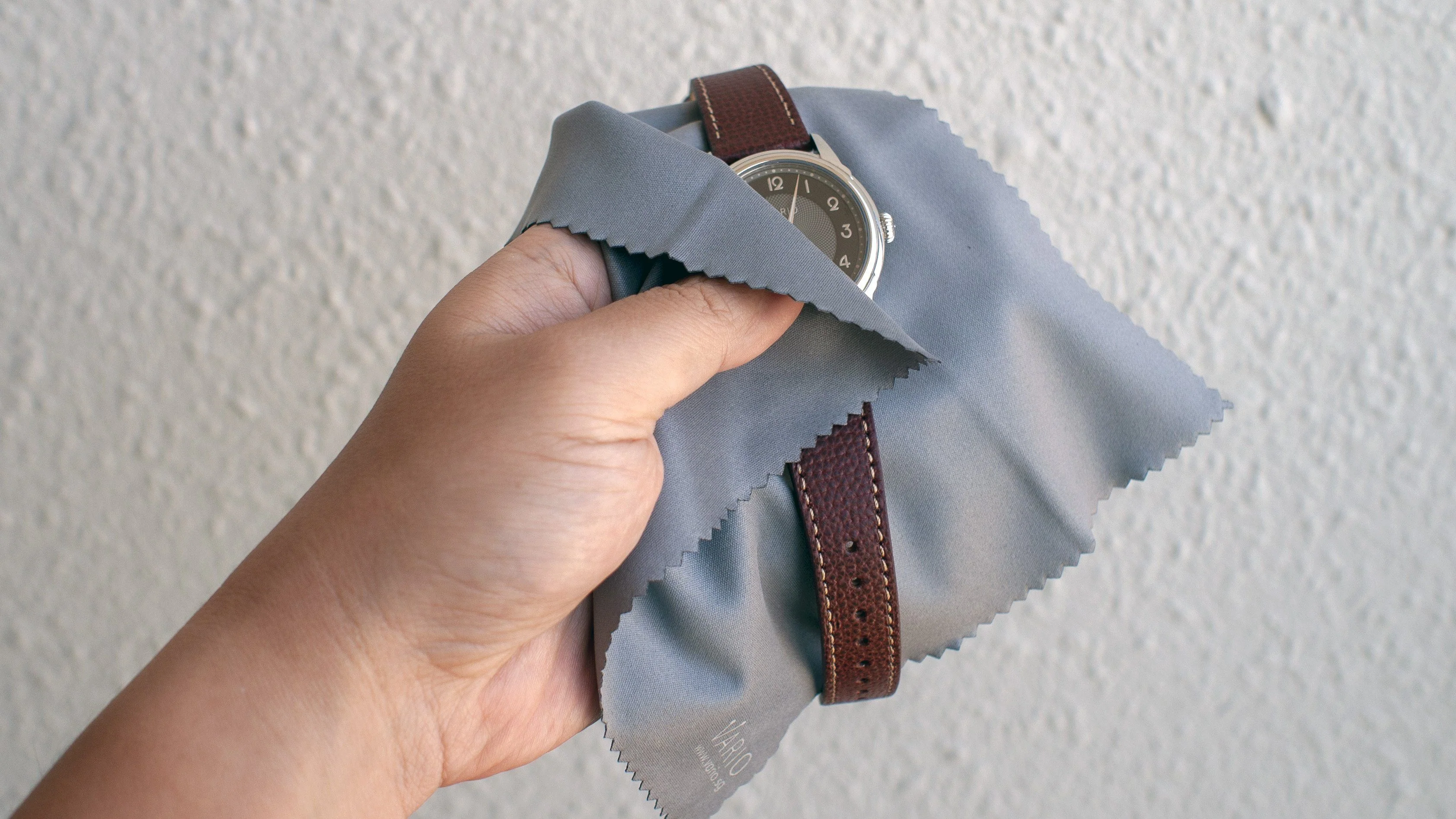 Watch Microfiber Cleaning Cloth - Image 4