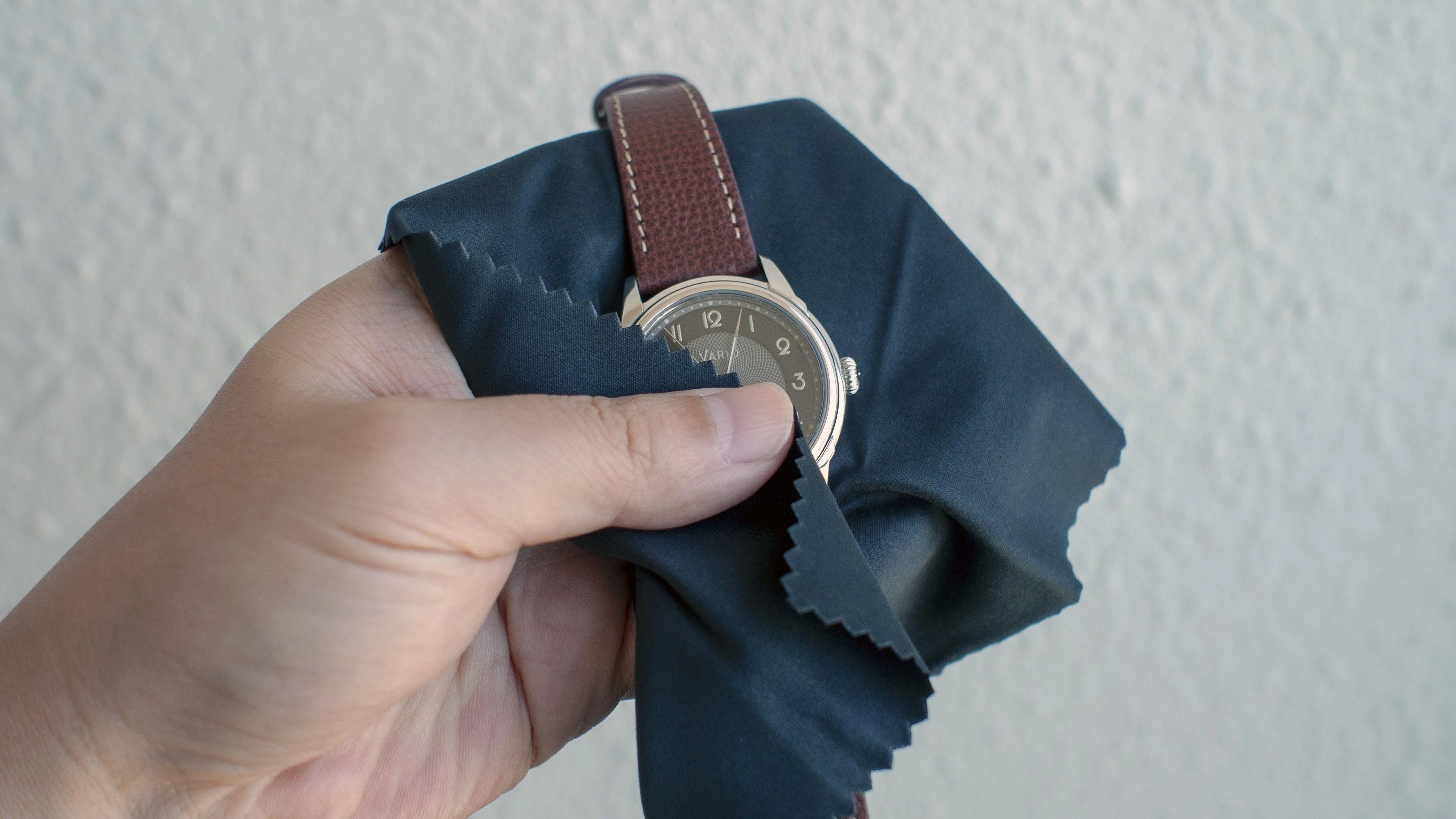 Watch Microfiber Cleaning Cloth - Image 5